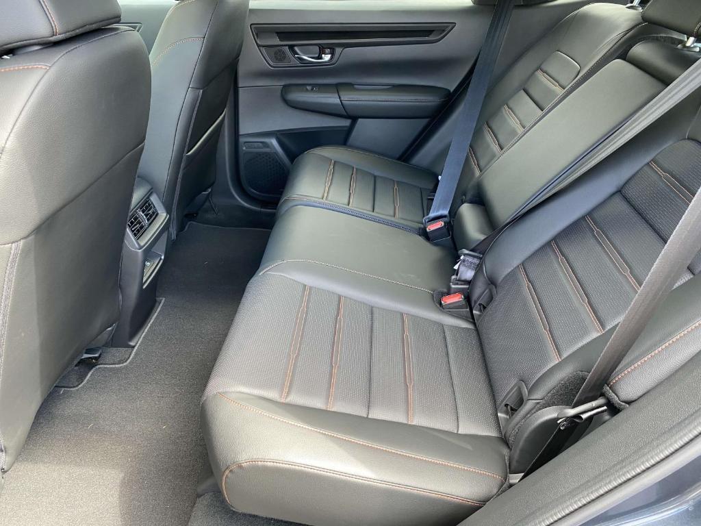 new 2026 Honda CR-V Hybrid car, priced at $38,161