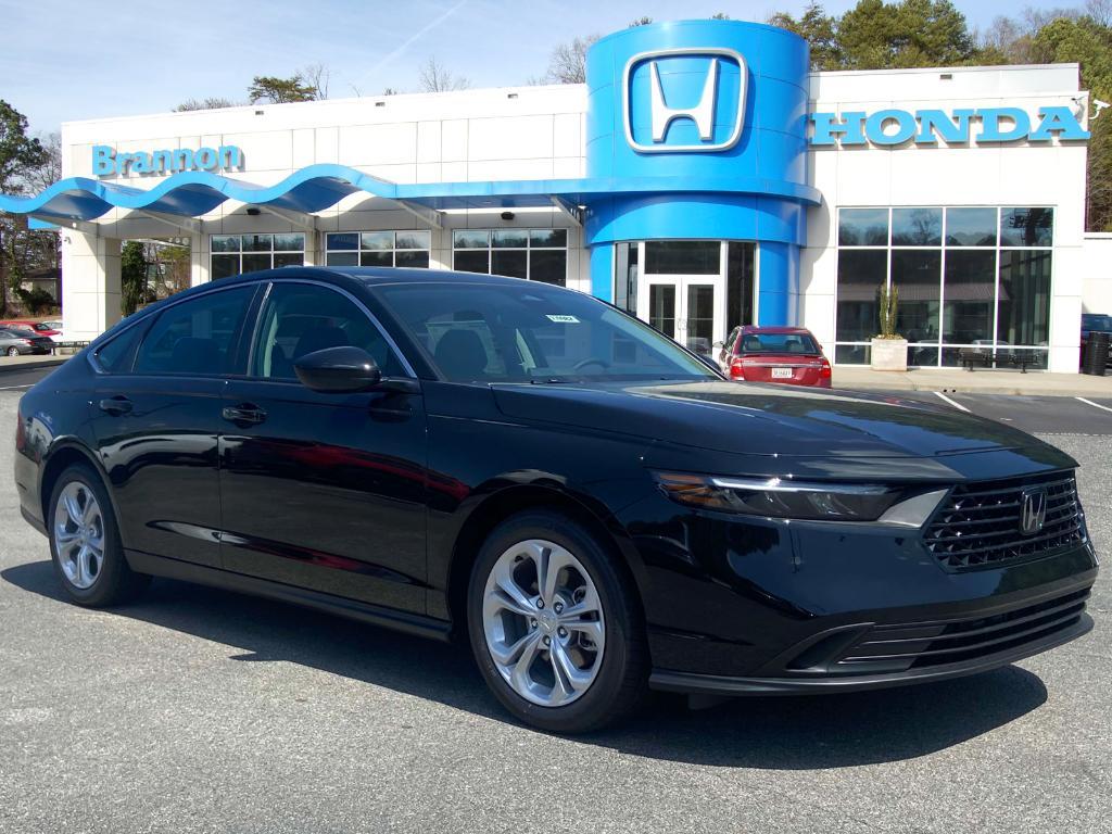 new 2025 Honda Accord car