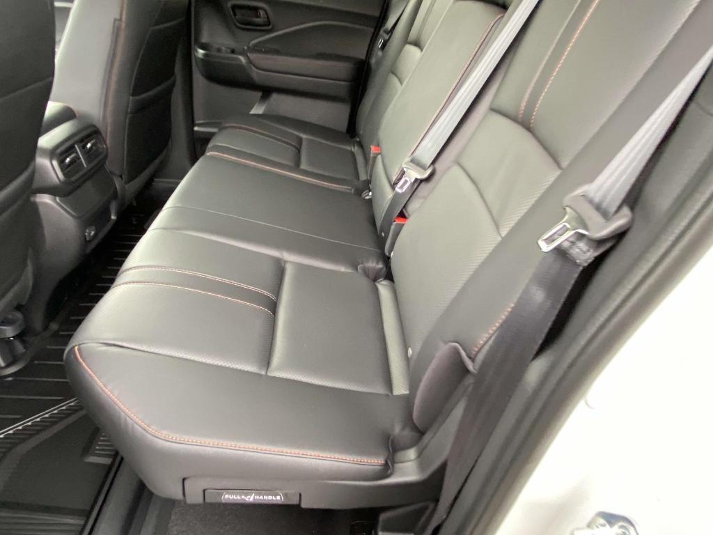 new 2025 Honda Ridgeline car