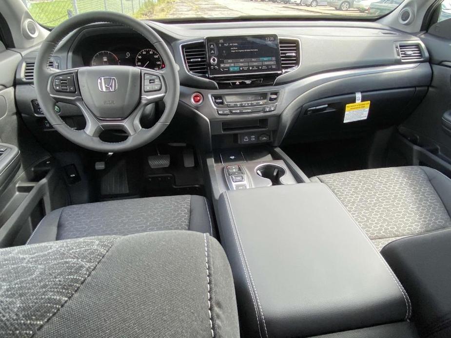 new 2025 Honda Ridgeline car, priced at $43,445