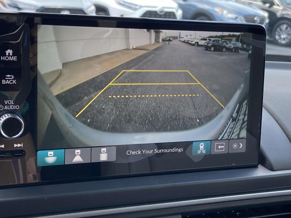 used 2025 Honda Pilot car, priced at $41,450