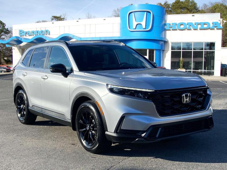 used 2023 Honda CR-V Hybrid car, priced at $32,000