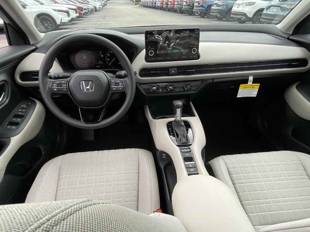 new 2025 Honda HR-V car
