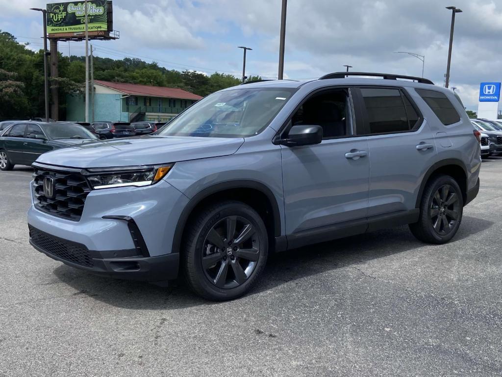 used 2025 Honda Pilot car, priced at $38,605