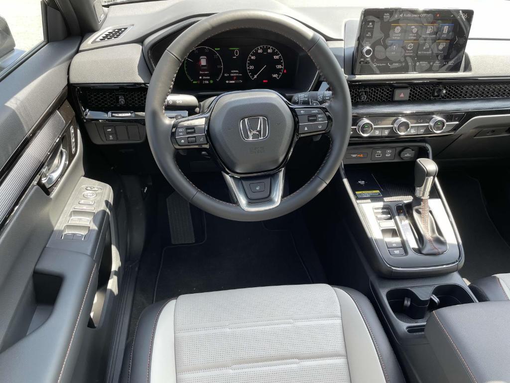 new 2025 Honda CR-V Hybrid car