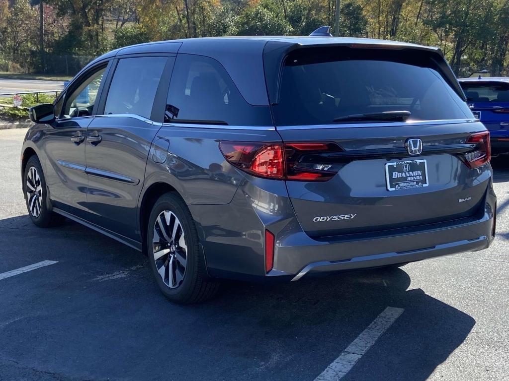 new 2025 Honda Odyssey car, priced at $43,315