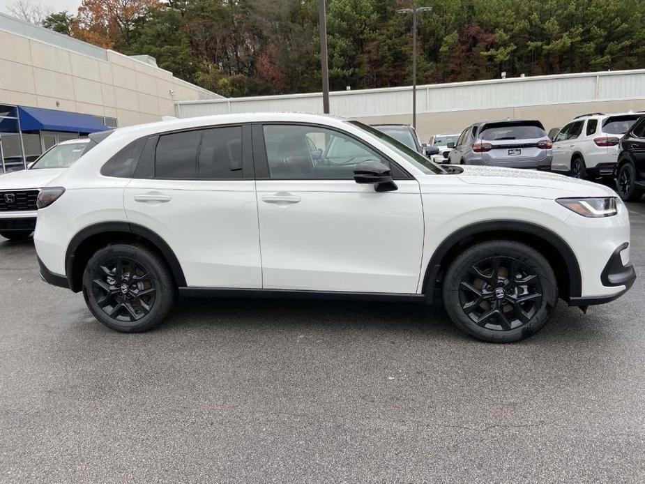 new 2025 Honda HR-V car, priced at $30,805