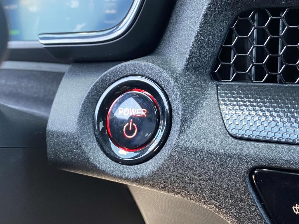 new 2026 Honda CR-V Hybrid car, priced at $39,583