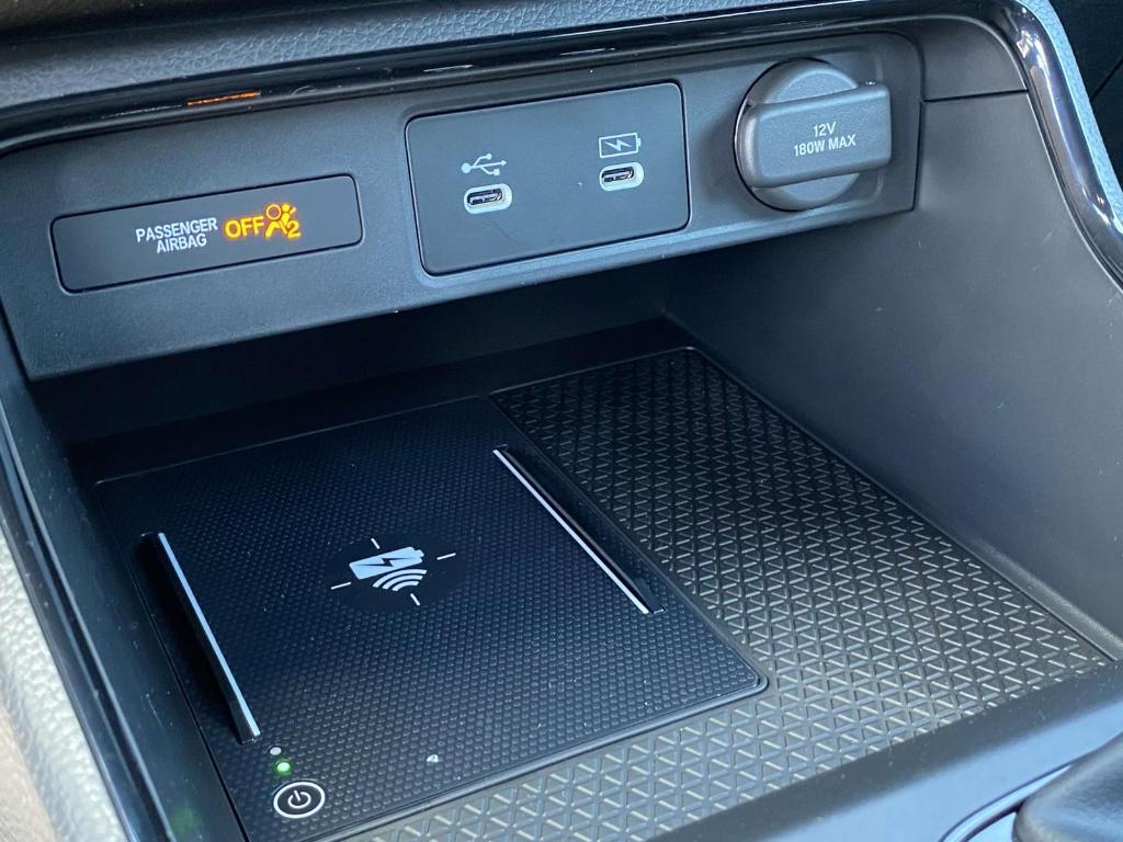 new 2026 Honda CR-V Hybrid car, priced at $39,583