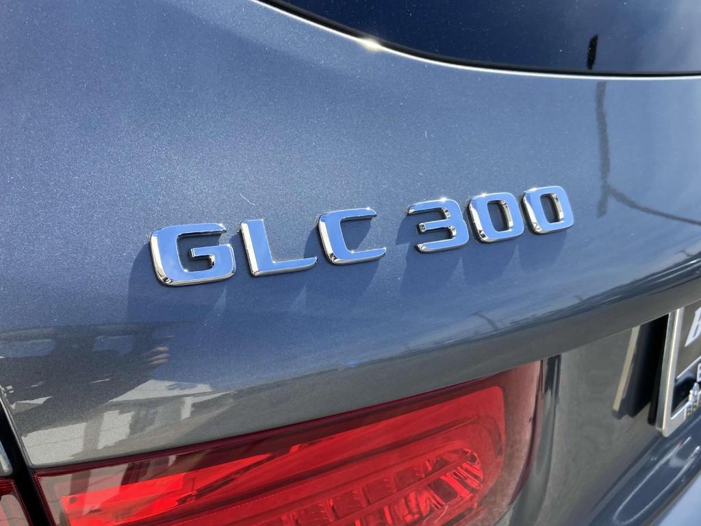 used 2017 Mercedes-Benz GLC 300 car, priced at $19,888