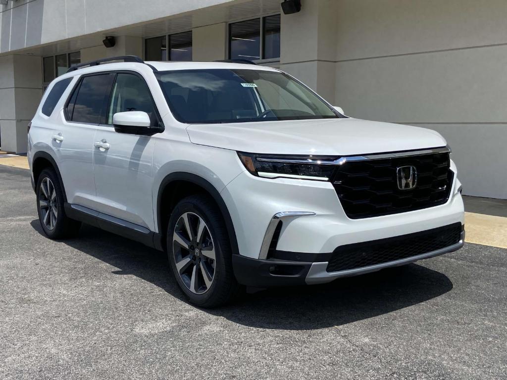 new 2025 Honda Pilot car
