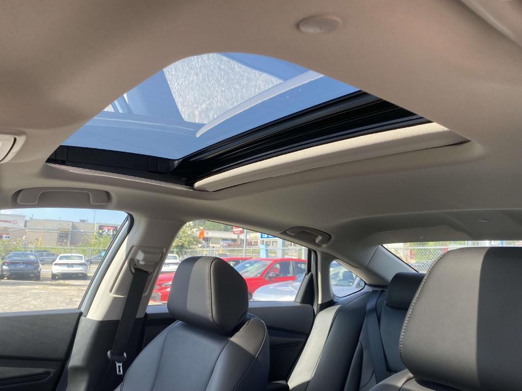 new 2025 Honda Accord Hybrid car