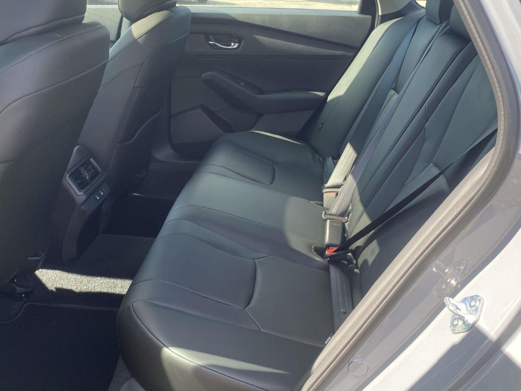 new 2025 Honda Accord Hybrid car