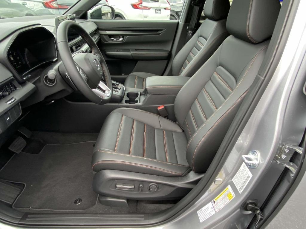 new 2026 Honda CR-V Hybrid car