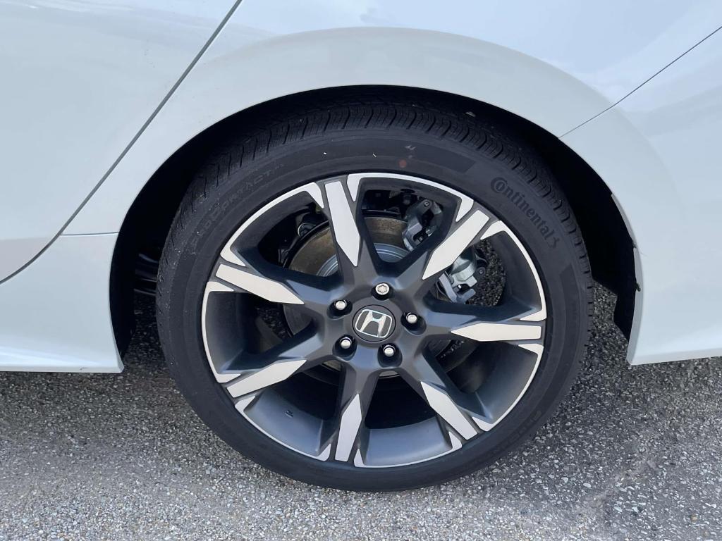 new 2025 Honda Civic Hybrid car