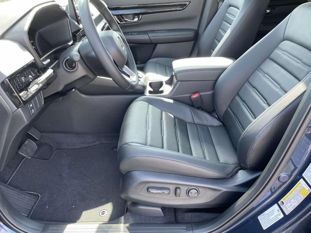 new 2025 Honda CR-V car