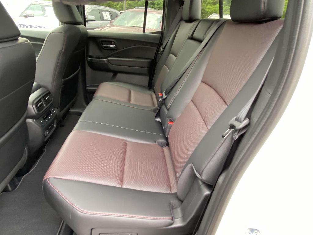 new 2025 Honda Ridgeline car