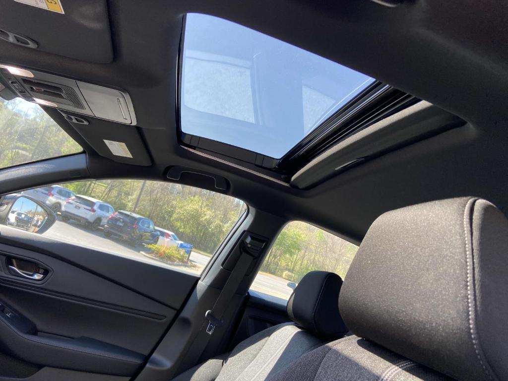 new 2025 Honda Accord Hybrid car
