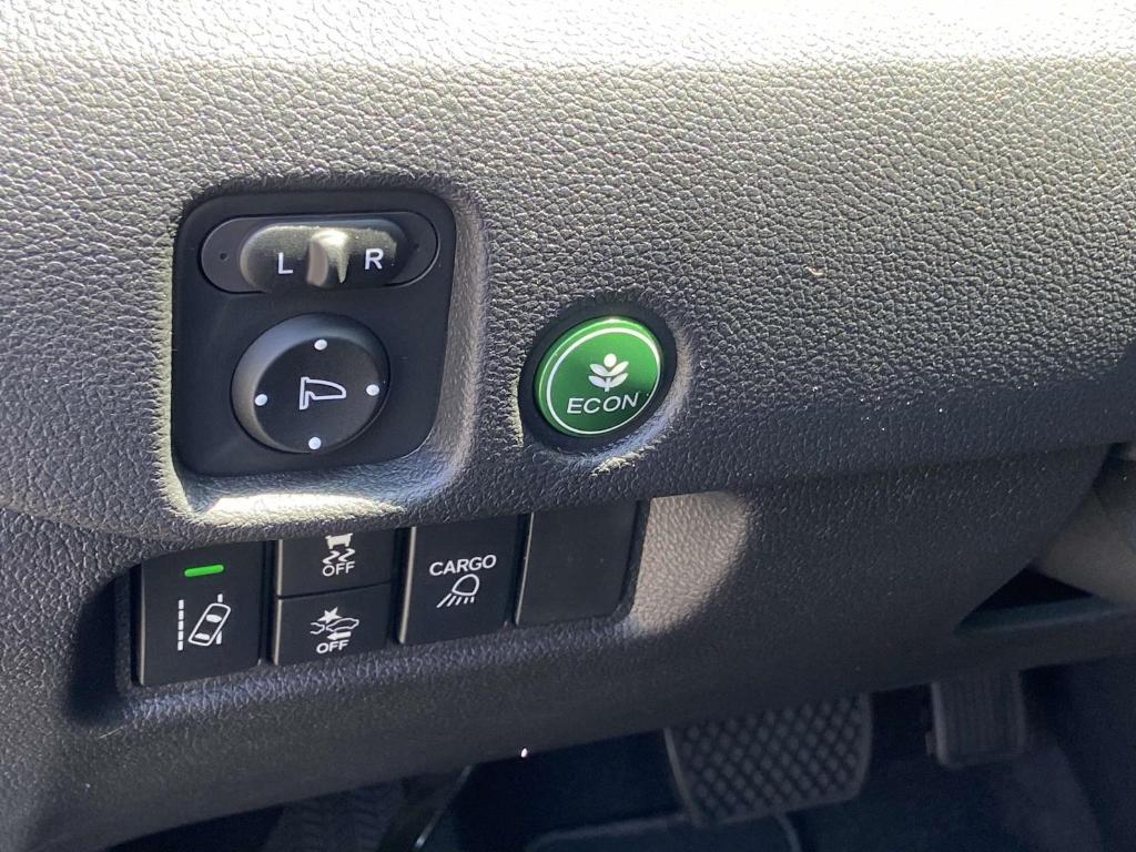 new 2025 Honda Ridgeline car, priced at $39,713