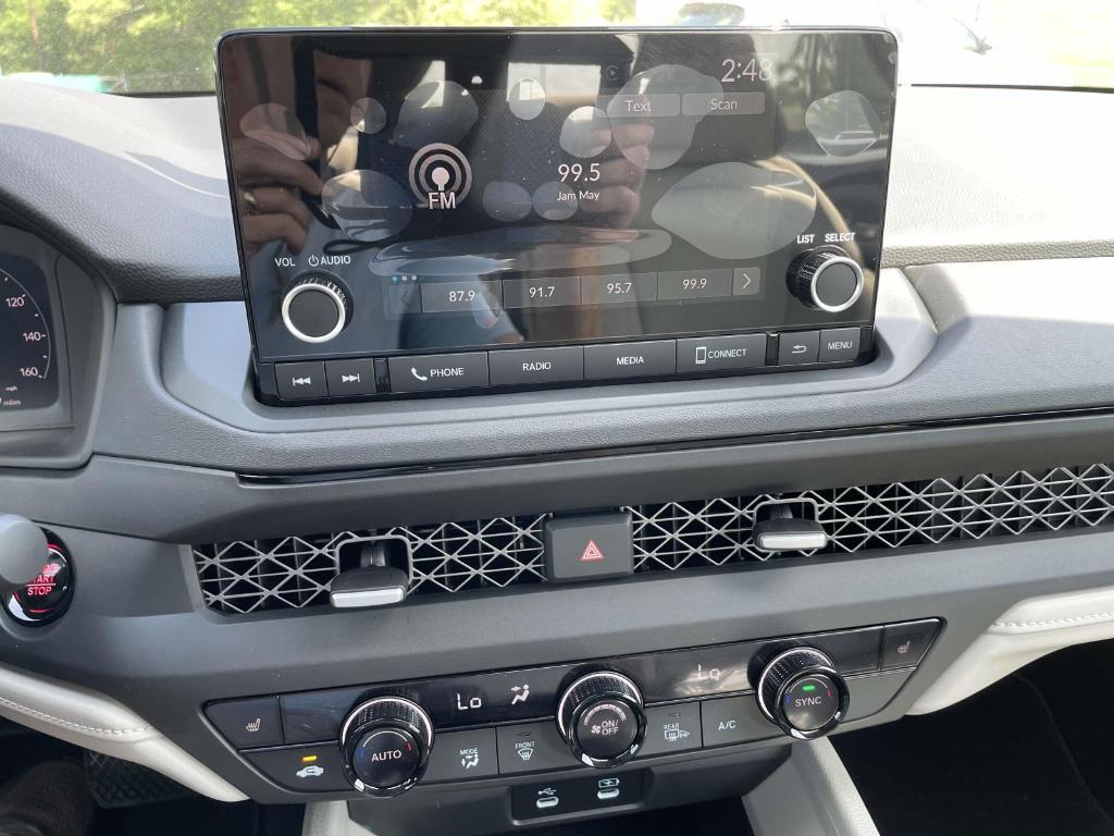 new 2025 Honda Accord car
