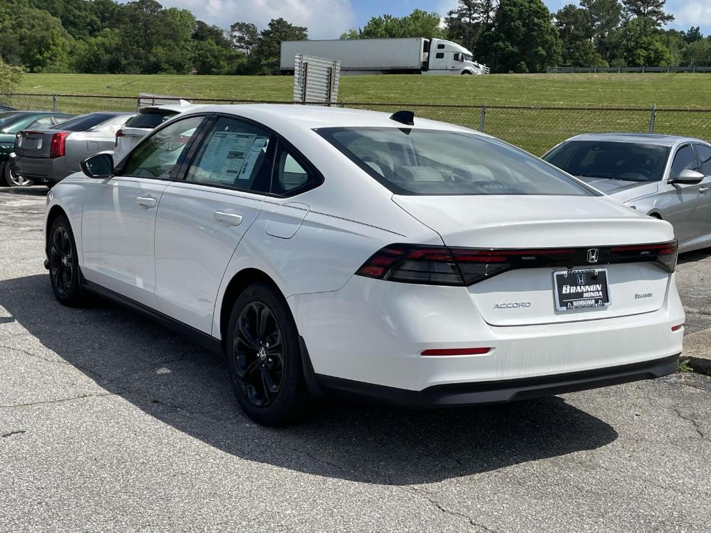 new 2025 Honda Accord car