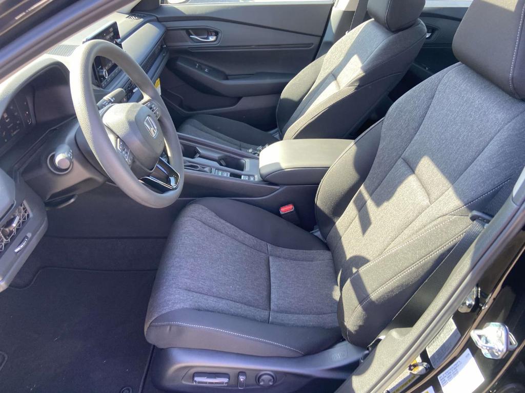 new 2025 Honda Accord car, priced at $30,319