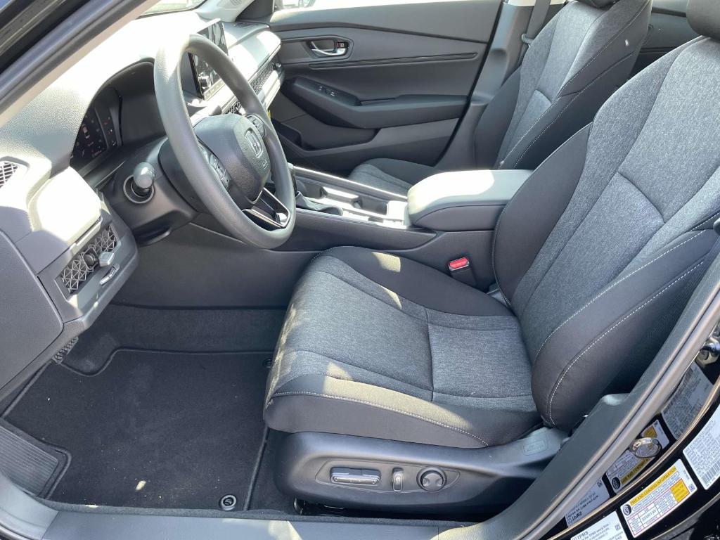 new 2025 Honda Accord car