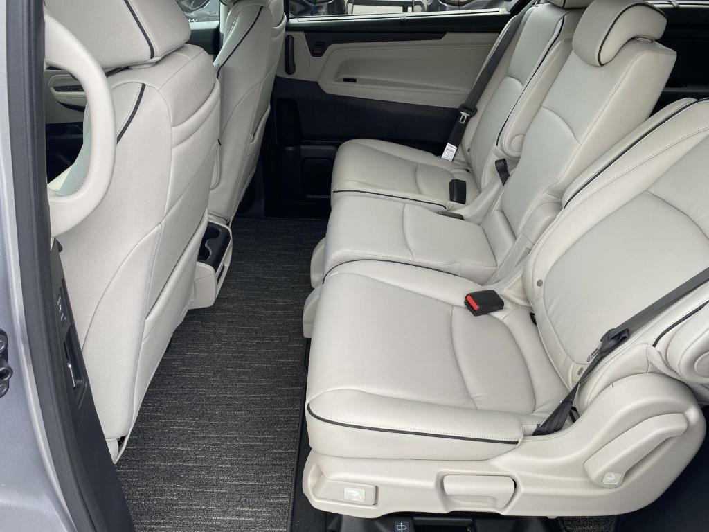 new 2026 Honda Odyssey car, priced at $46,333