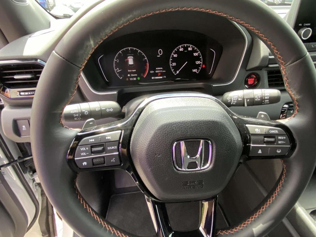 used 2025 Honda Pilot car, priced at $38,605