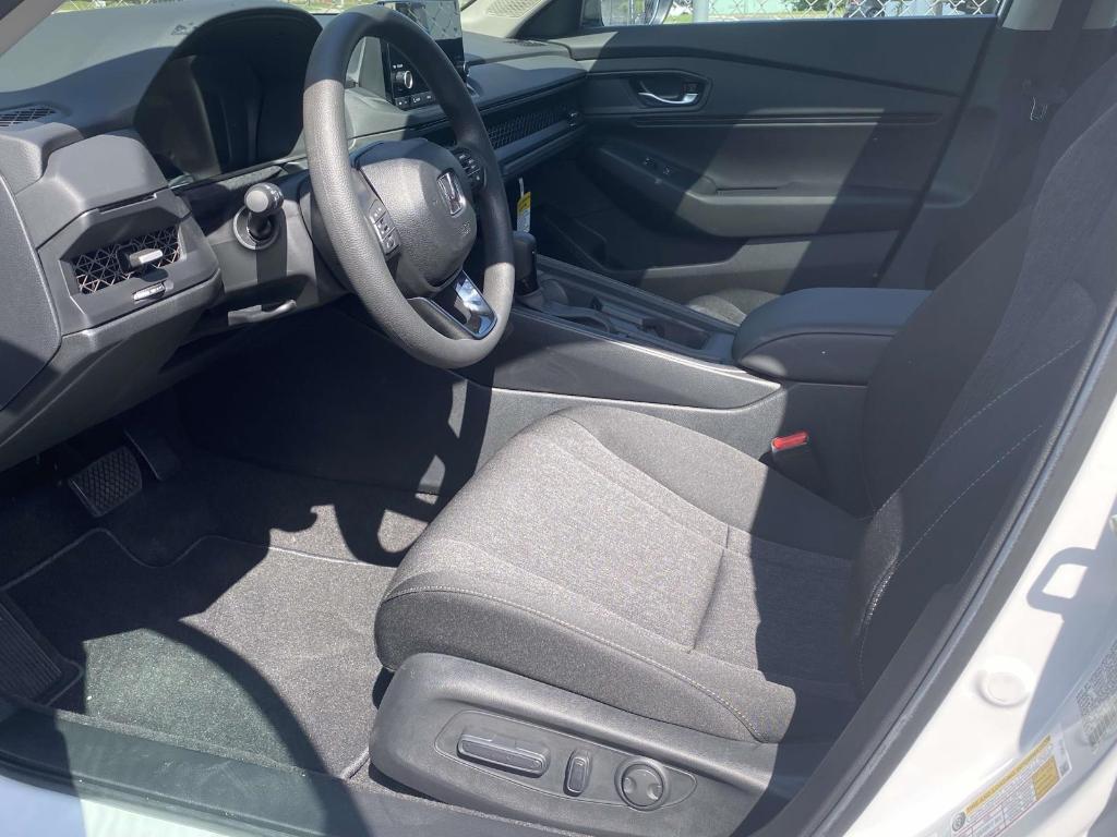 new 2025 Honda Accord car