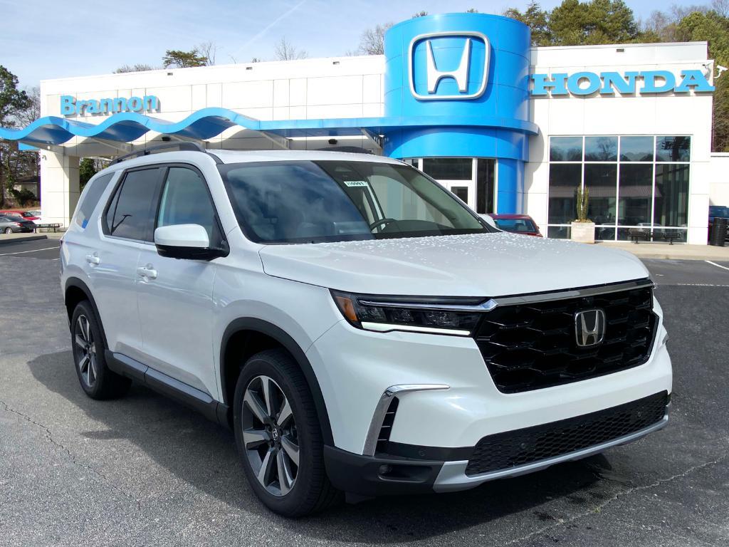 new 2025 Honda Pilot car