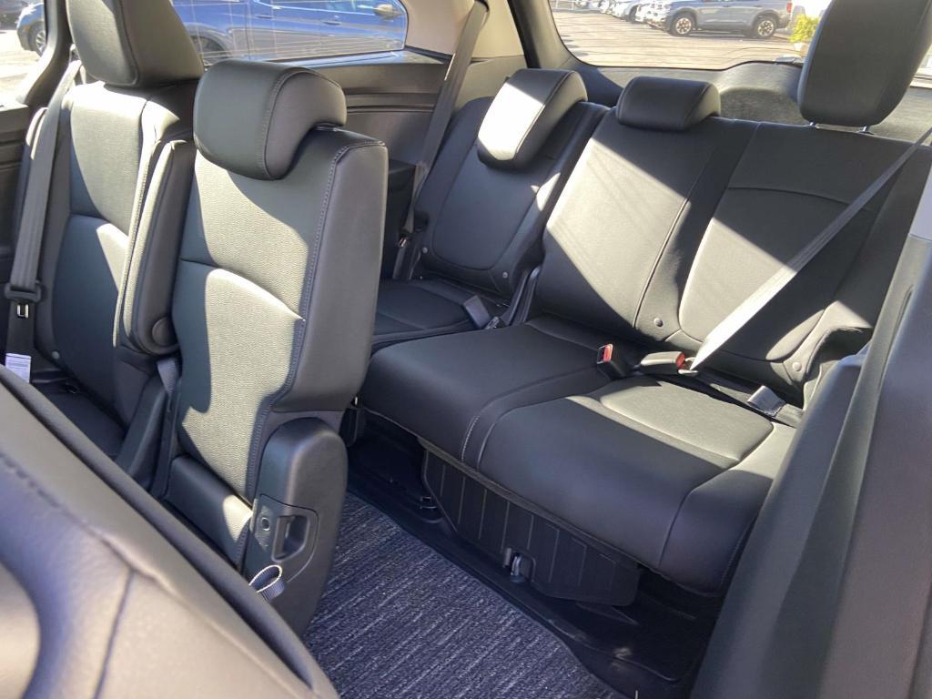 new 2026 Honda Odyssey car, priced at $41,637
