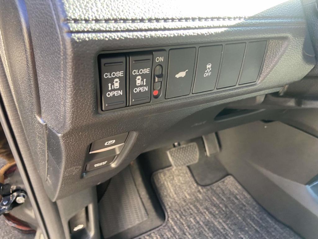 new 2026 Honda Odyssey car, priced at $41,637