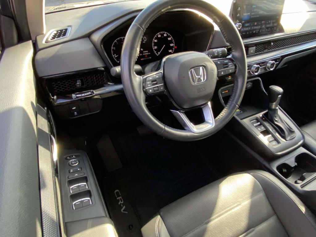 used 2023 Honda CR-V car, priced at $33,333