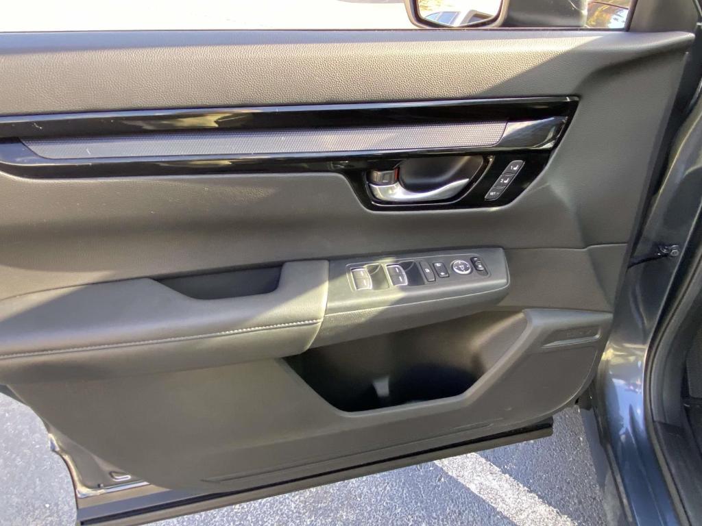 used 2023 Honda CR-V car, priced at $33,333