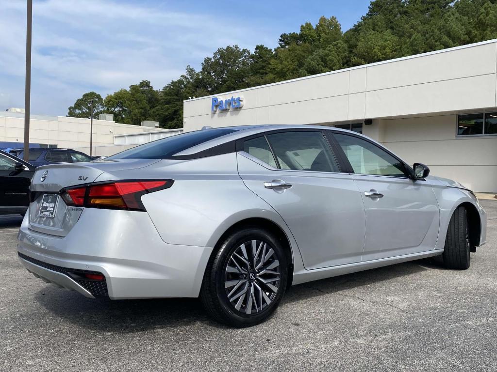 used 2024 Nissan Altima car, priced at $21,555