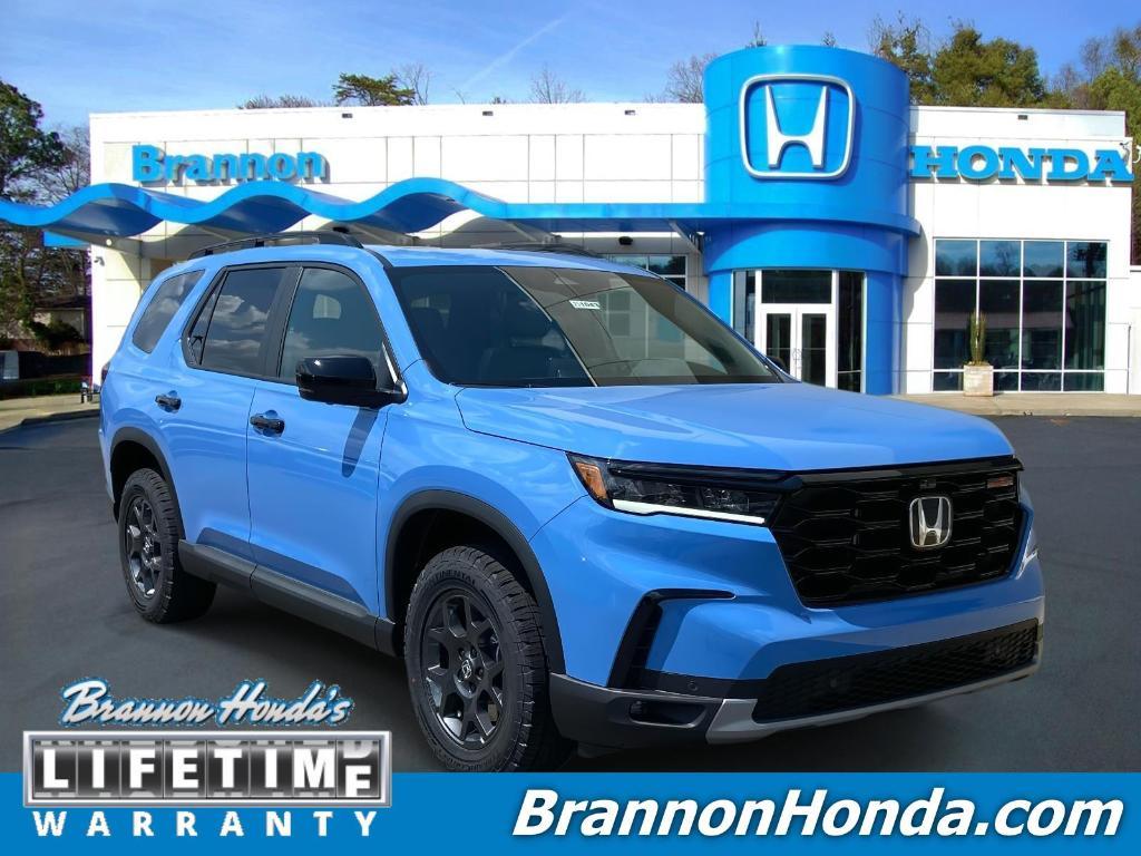 new 2025 Honda Pilot car, priced at $48,259