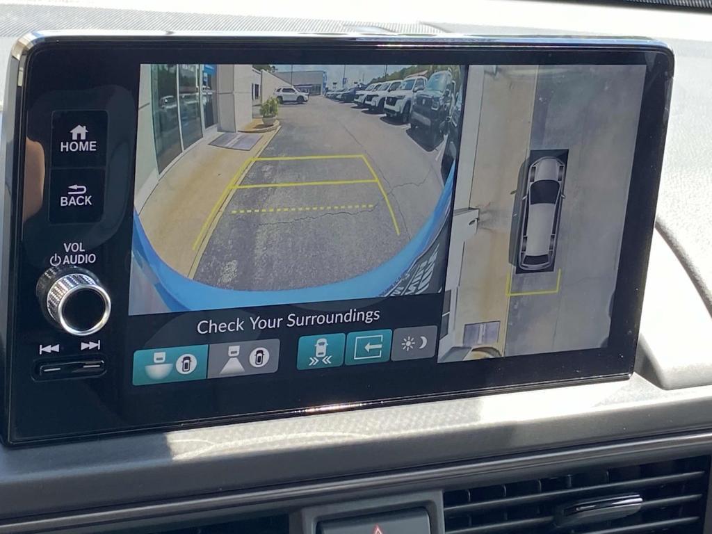 new 2025 Honda Pilot car, priced at $48,259