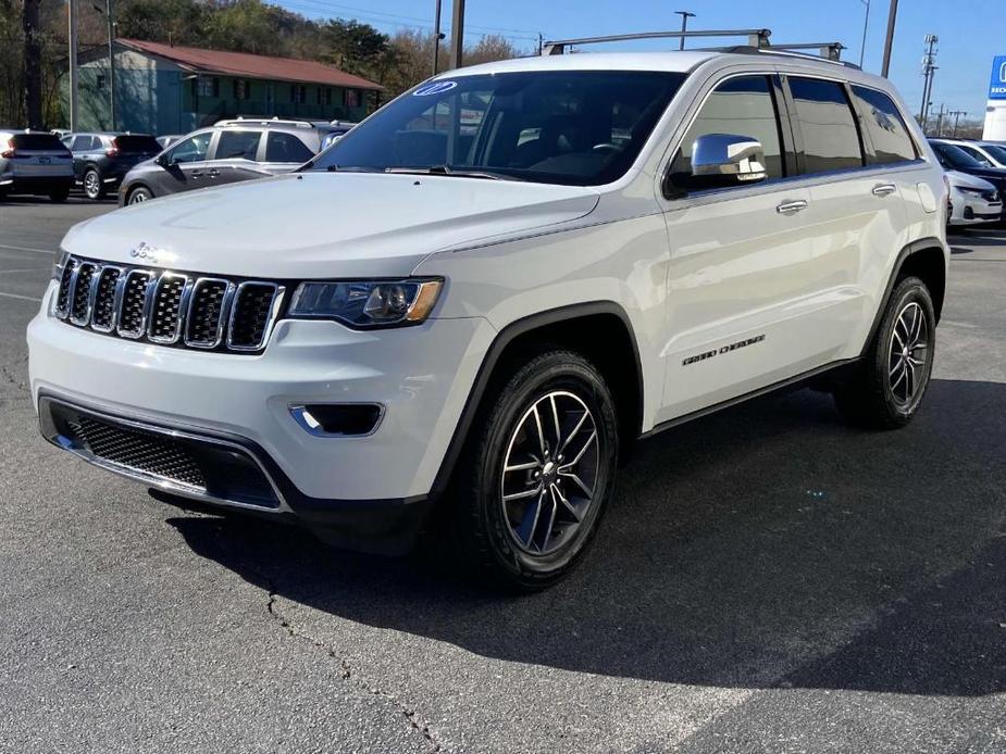 used 2017 Jeep Grand Cherokee car, priced at $16,222