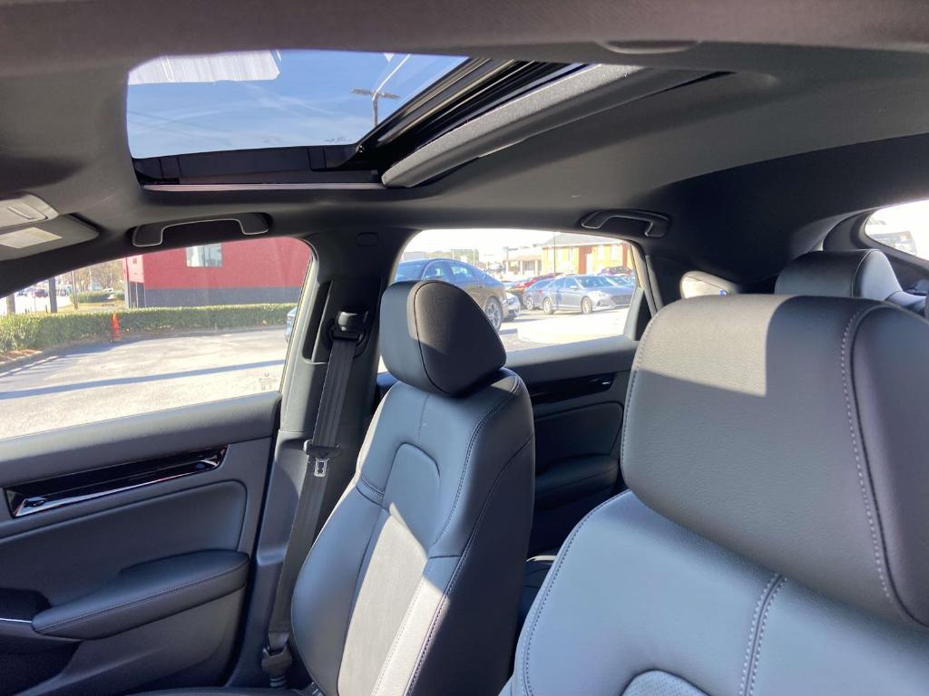 new 2026 Honda Civic Hybrid car, priced at $33,047