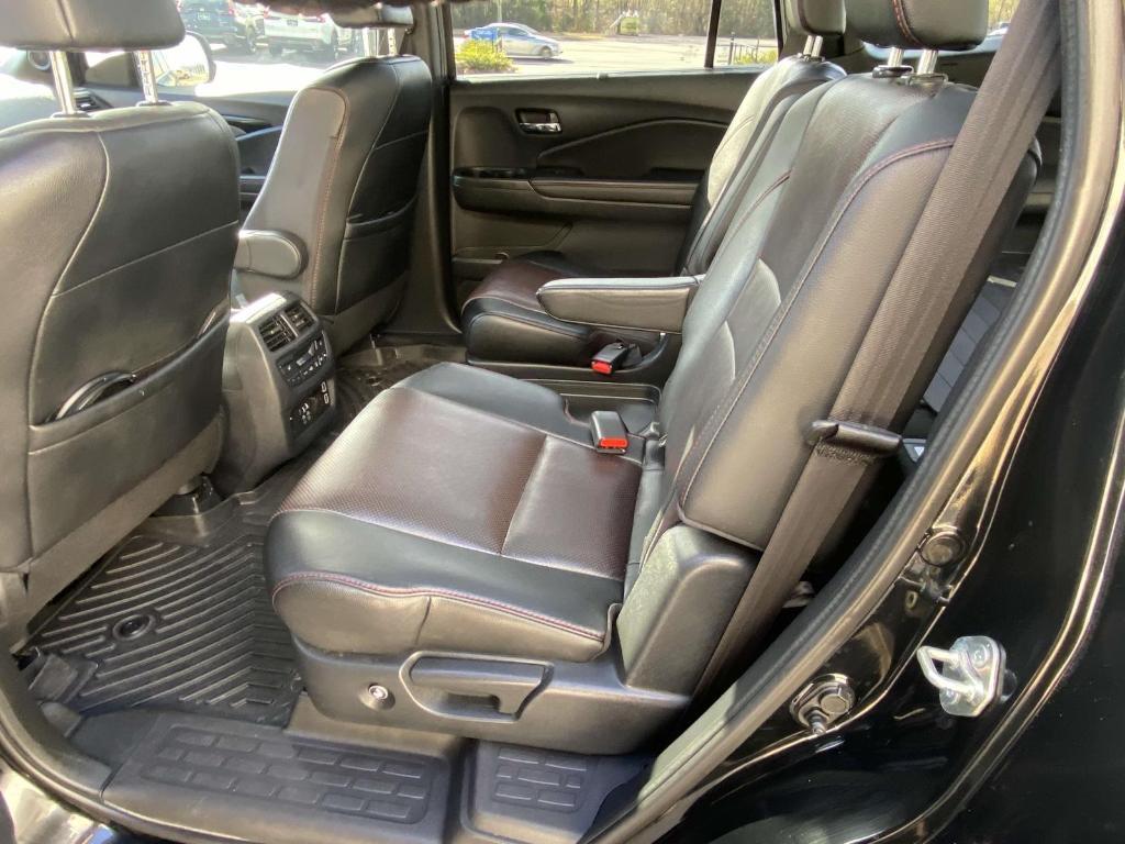 used 2020 Honda Pilot car, priced at $26,555