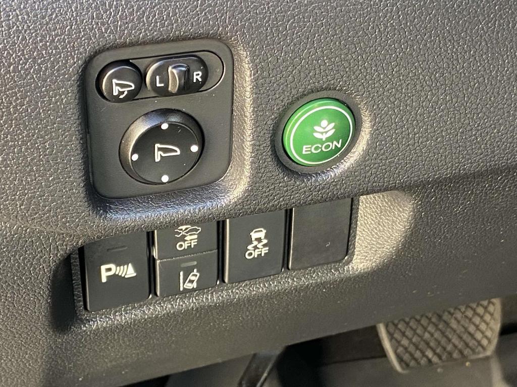 used 2020 Honda Pilot car, priced at $26,555