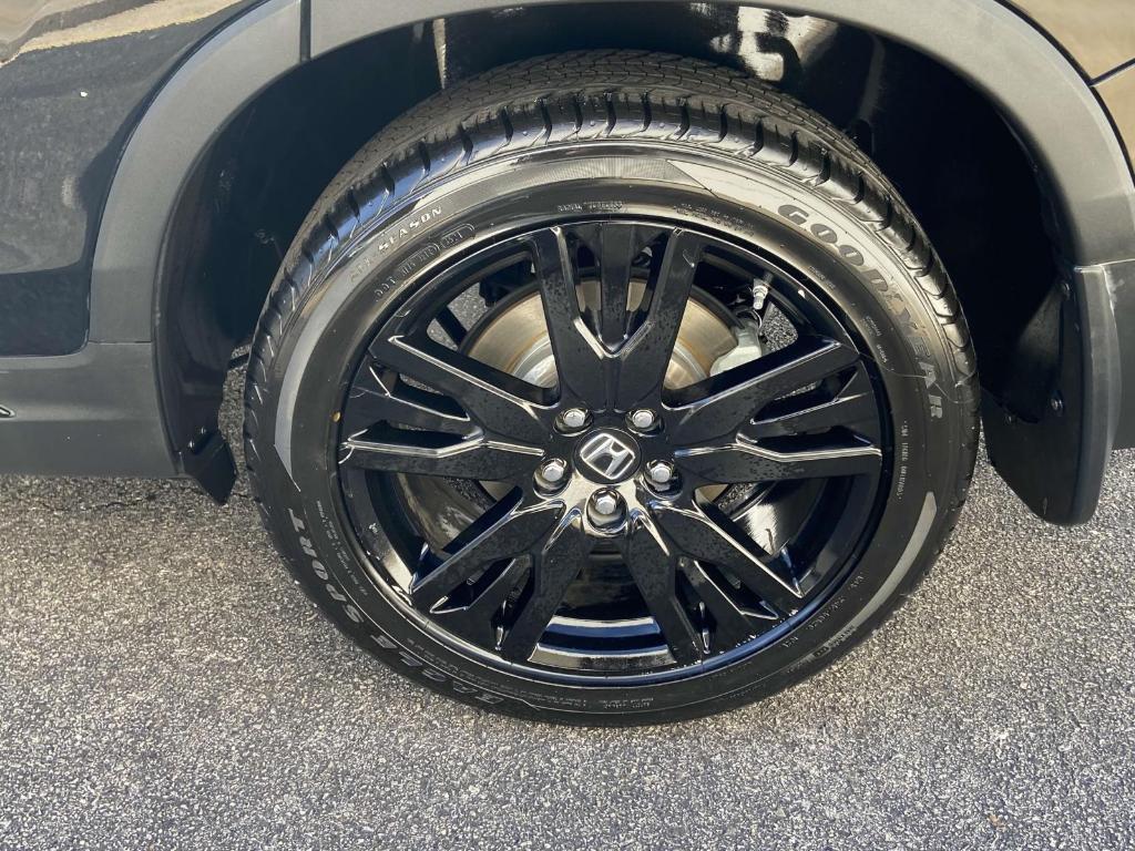 used 2020 Honda Pilot car, priced at $26,555