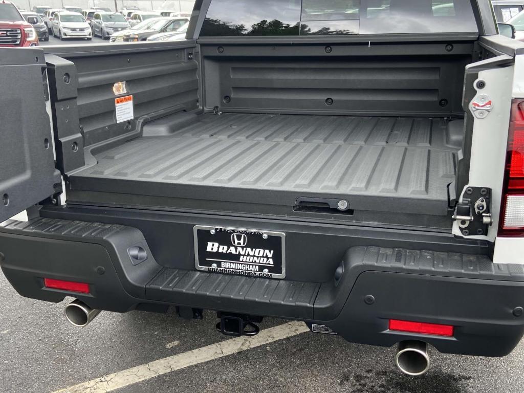 new 2025 Honda Ridgeline car