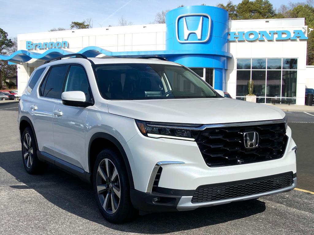 new 2025 Honda Pilot car