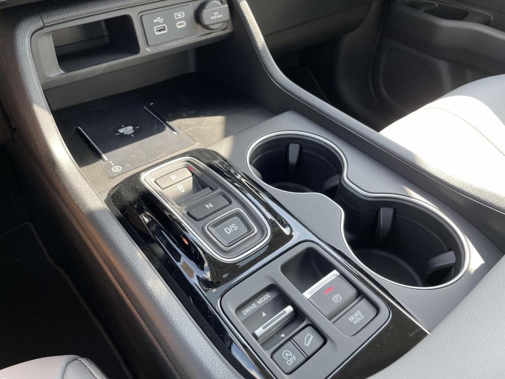new 2025 Honda Pilot car