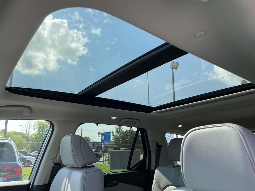 new 2025 Honda Pilot car