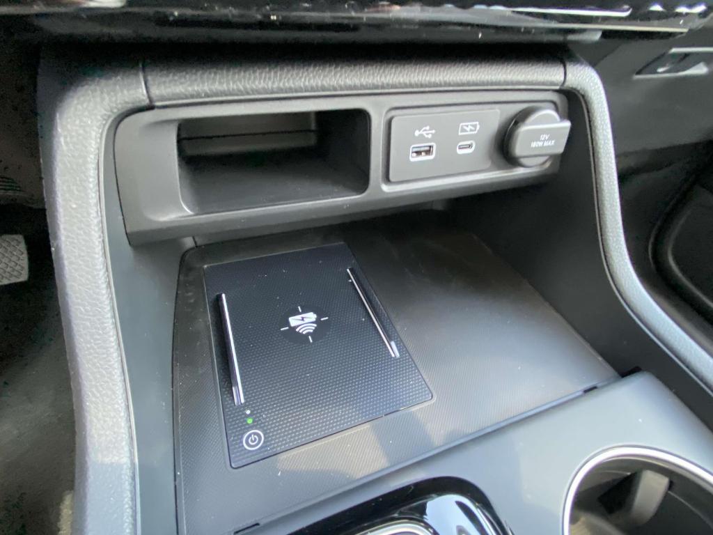 new 2025 Honda Pilot car, priced at $48,739