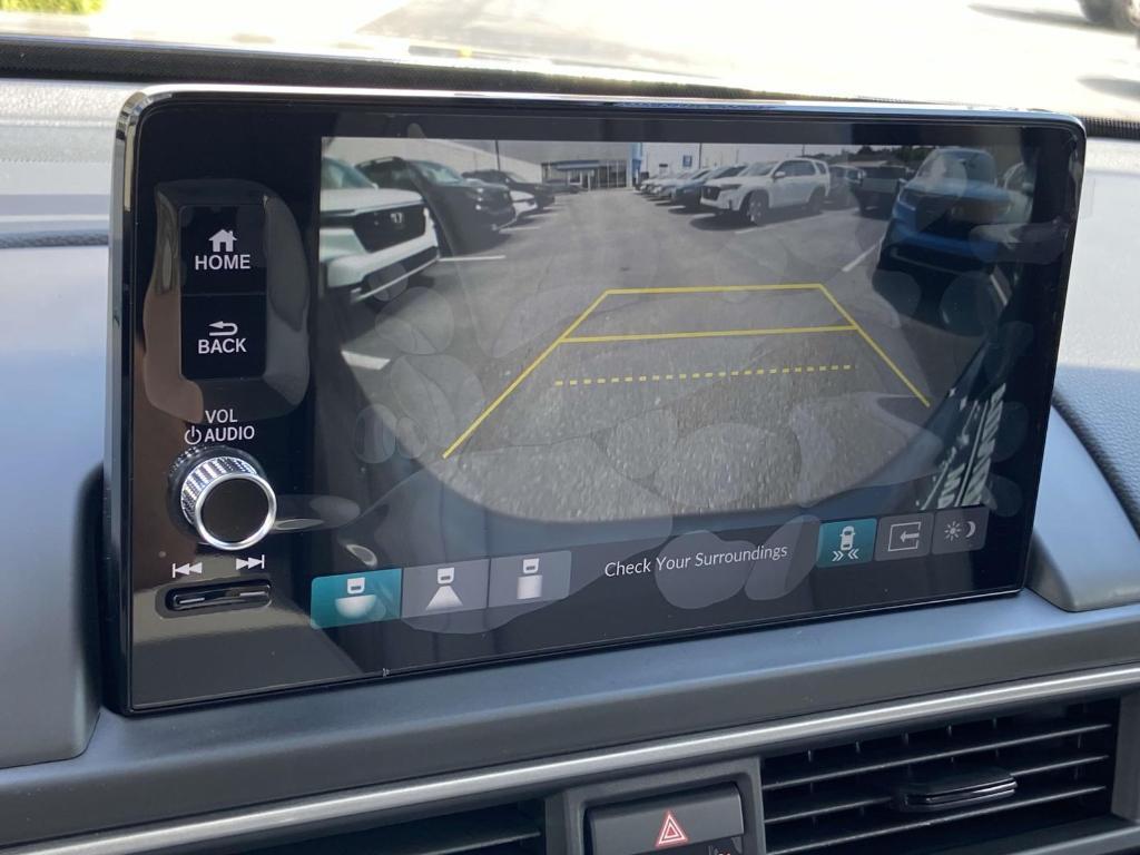 new 2025 Honda Pilot car, priced at $48,739