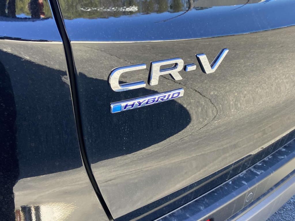 new 2025 Honda CR-V Hybrid car, priced at $39,045